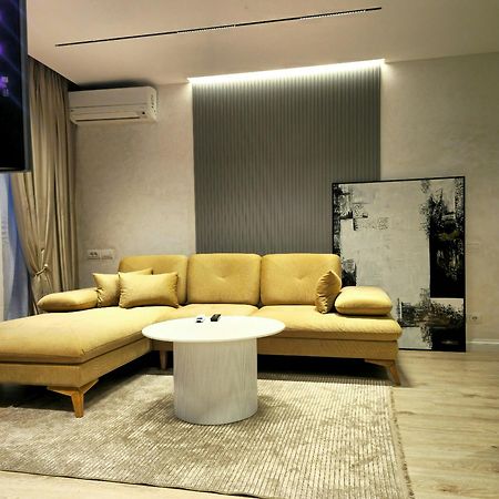 טיראנה Center Apartment Easy_Luxury מראה חיצוני תמונה