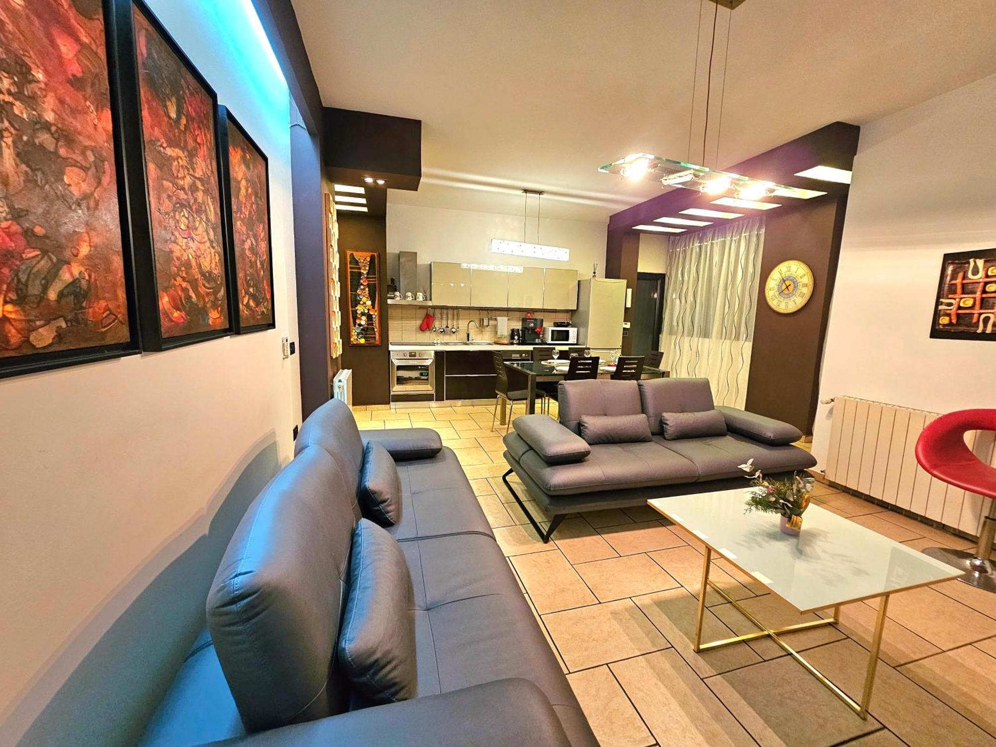 טיראנה Center Apartment Easy_Luxury מראה חיצוני תמונה