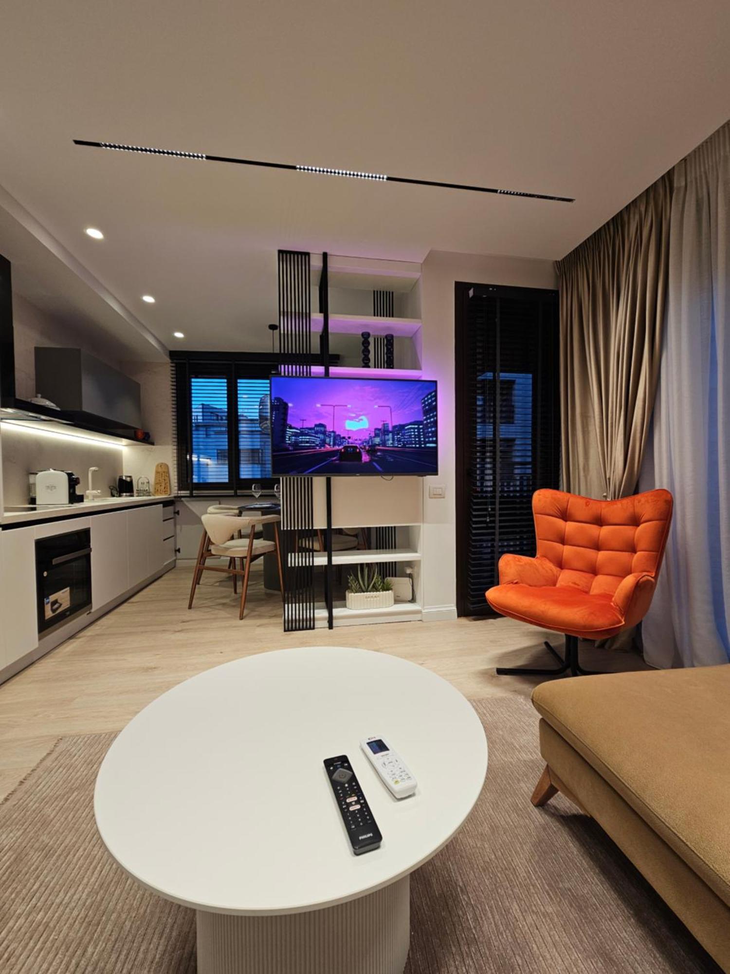 טיראנה Center Apartment Easy_Luxury מראה חיצוני תמונה