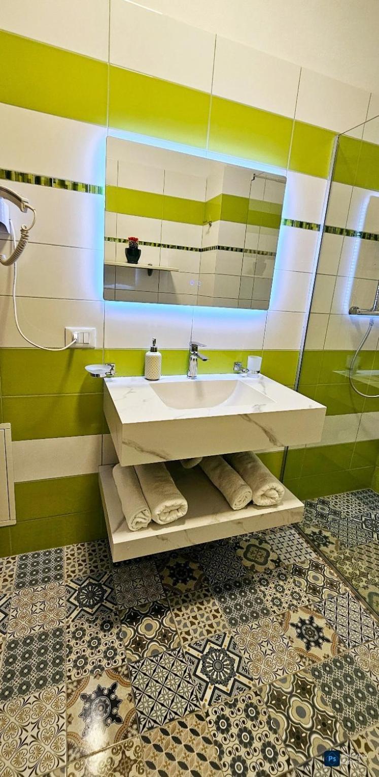טיראנה Center Apartment Easy_Luxury מראה חיצוני תמונה